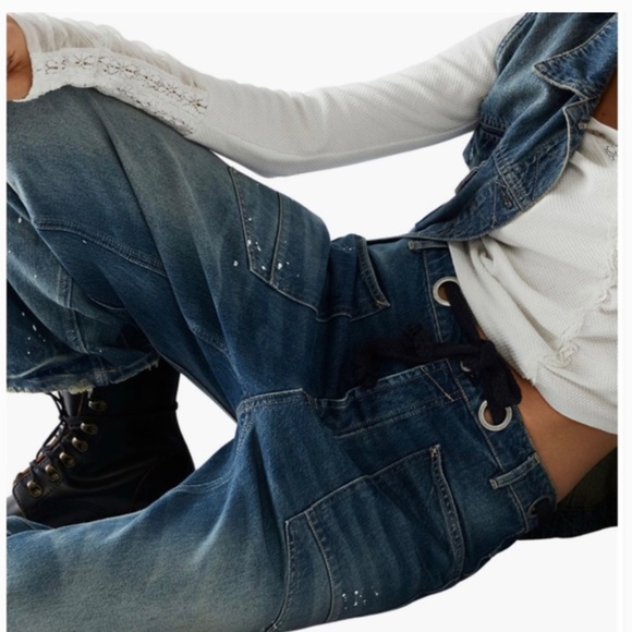 We The Free Blue Washed Wide Leg Jeans - Picture 3 of 7